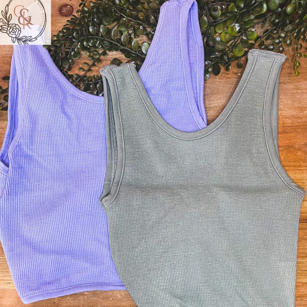 Periwinkle crossed Camie (left in photo)